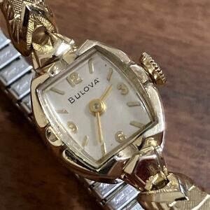 Vtg BULOVA Windup Womens Watch 10K Rolled Gold Plate 13mm WORKING 1950s Dainty